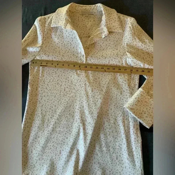 Woman’s Preston & York Brown Speckled Collard 3/4 Button Pullover Blouse Size M - Picture 7 of 9